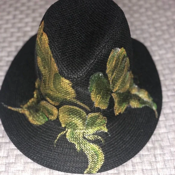 Black hand painted Hat - Picture 4 of 6
